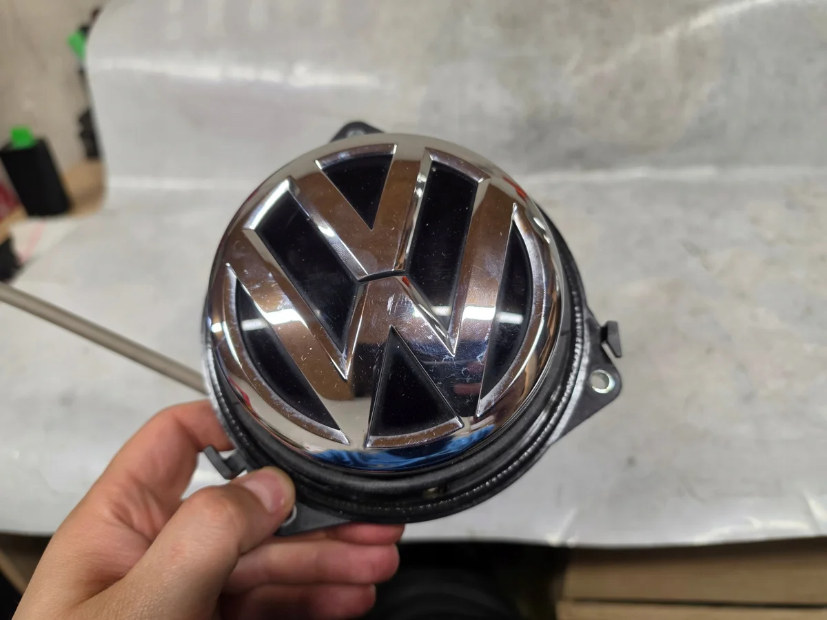 Bagkluckehandtag VW Passat B8 510827469F image 3