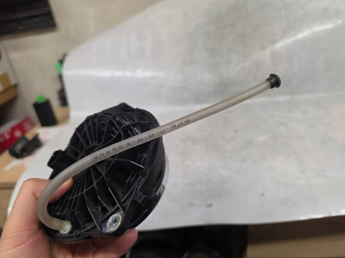 Bagkluckehandtag VW Passat B8 510827469F image 8