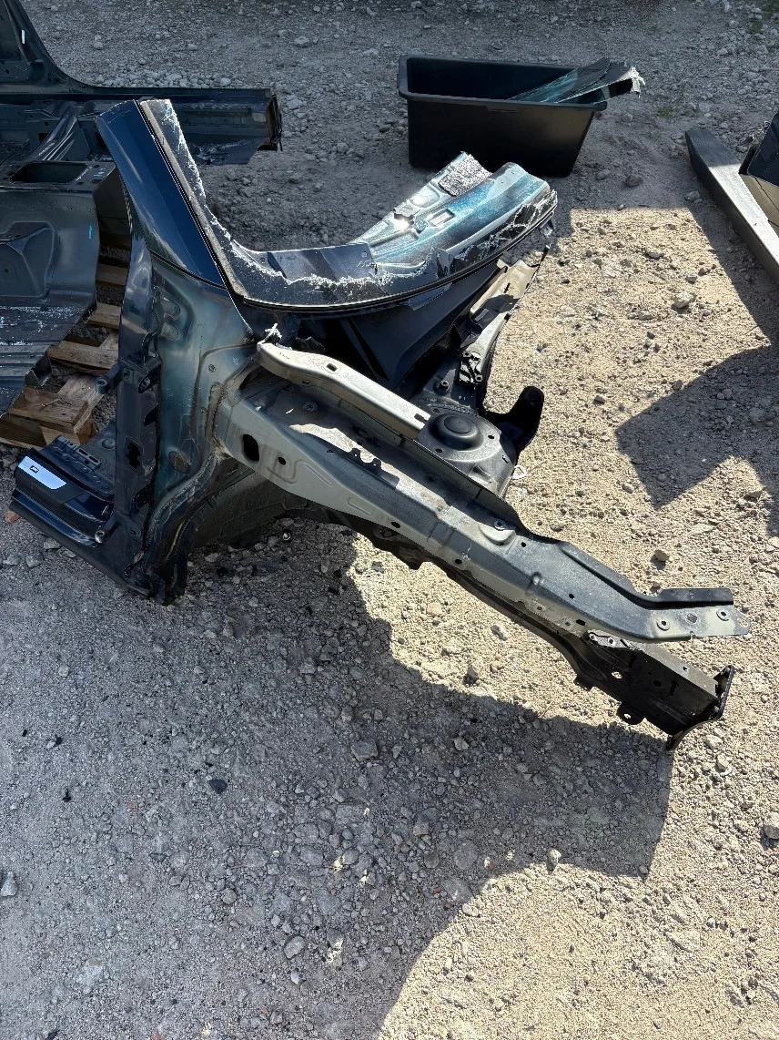 Audi Q3 83A etulokero oikea BBT04025
