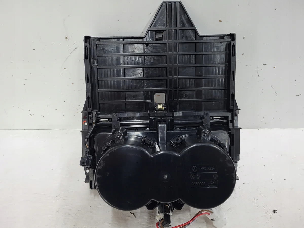 Mercedes GT W190 AMG Mittelarmlehne image 4