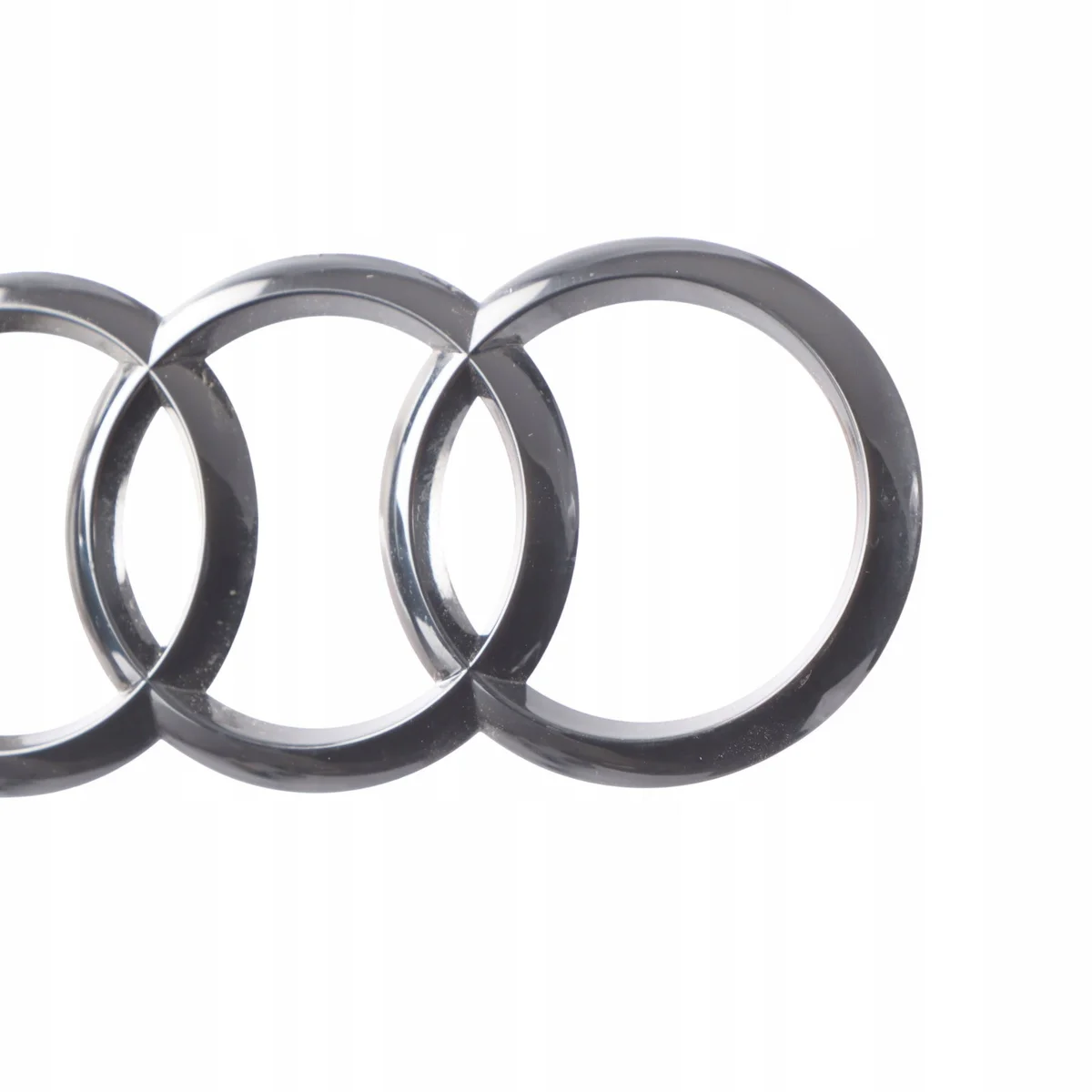 Emblema Audi TT 8J Cromado Trasero Usado image 6