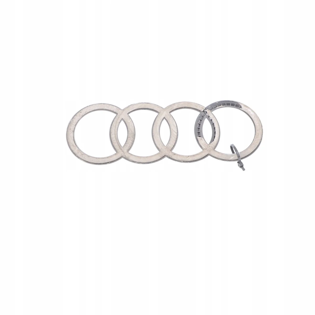 Emblema Audi TT 8J Cromado Trasero Usado image 10