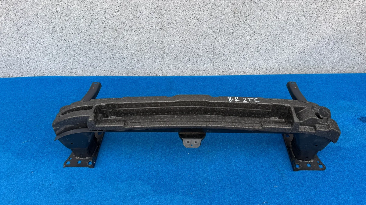 VW Golf 7 Front Bumper Reinforcement Bar