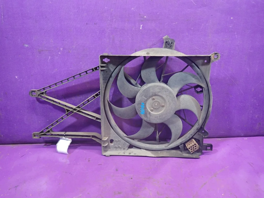Opel Astra H Radiateur Ventilator Gebruikt image 5