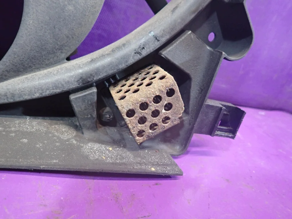 Opel Astra H Radiateur Ventilator Gebruikt image 6