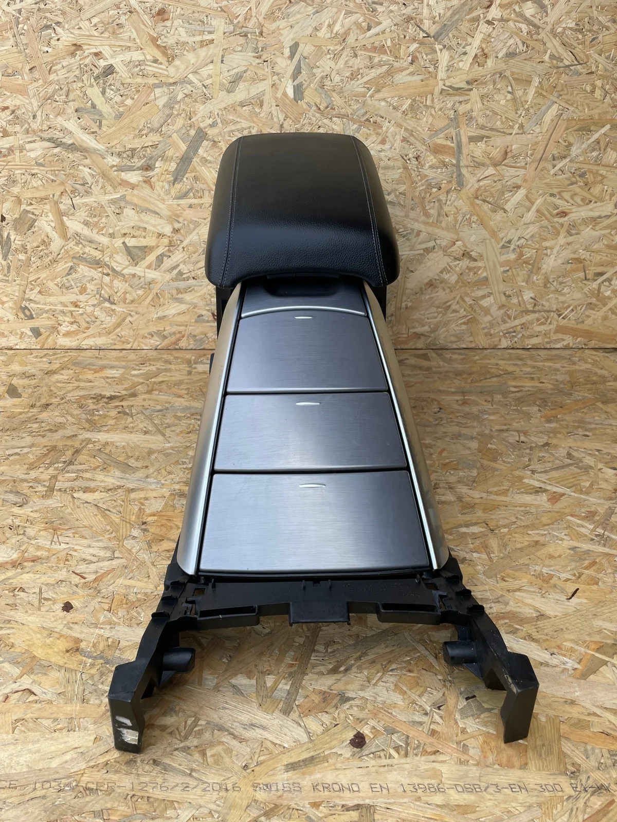 Mercedes Classe R W251 Console Centrale Accoudoir image 5