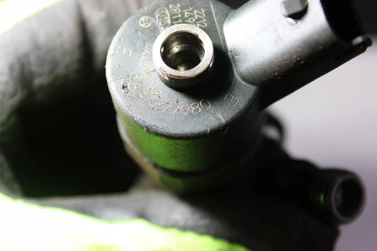 Injector Peugeot 607 2.2 HDI 0445110036 image 3