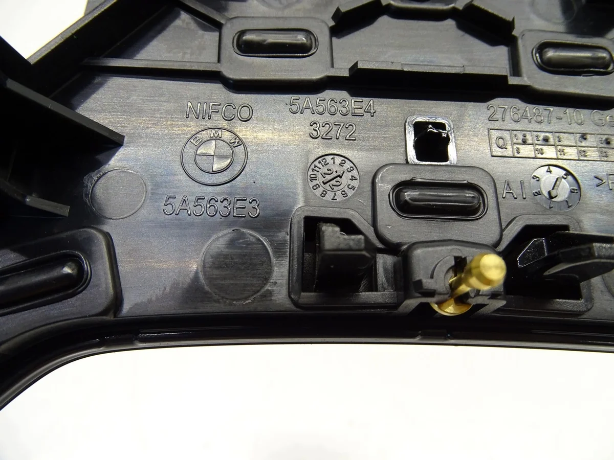 BMW 1 F40 Cache Console Centrale image 7