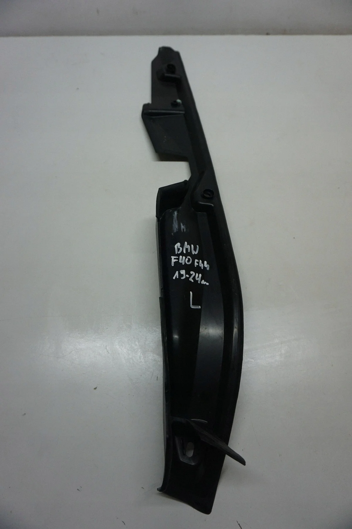 BMW 1 F40 Sidotätning 51767450919