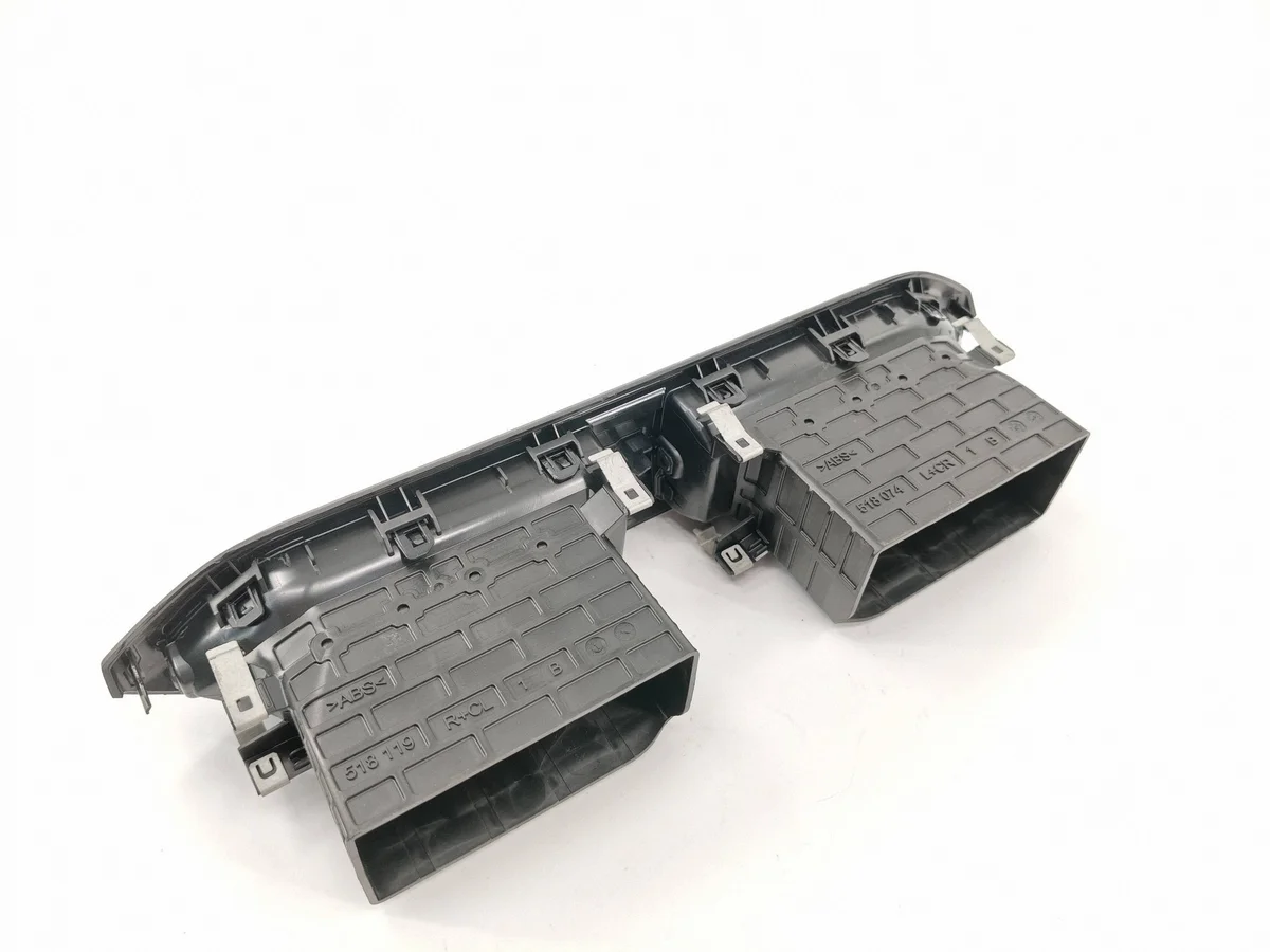 Grille de ventilation Dacia Jogger 687601008R image 8