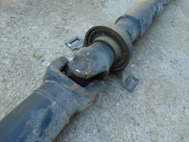 BMW 7 E38 4.4i Drivaxel Automat 1229324 image 4
