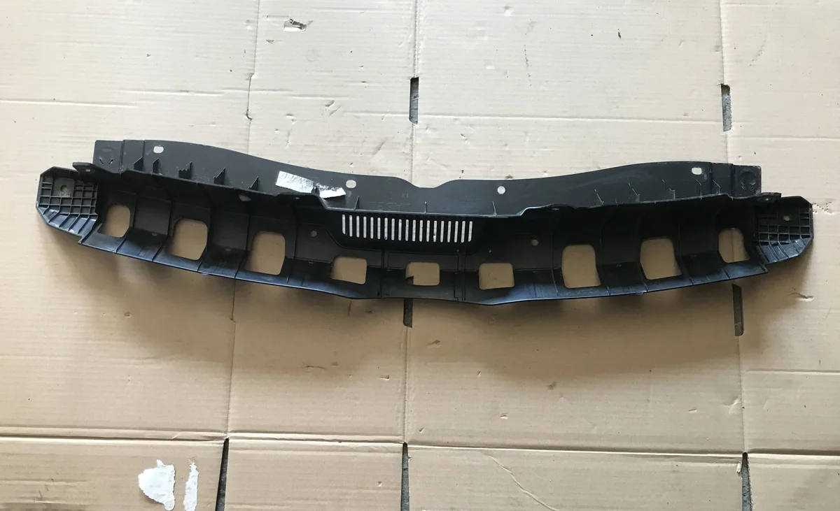 Hyundai i10 II 86353-B9510 Deksel Radiateur image 5