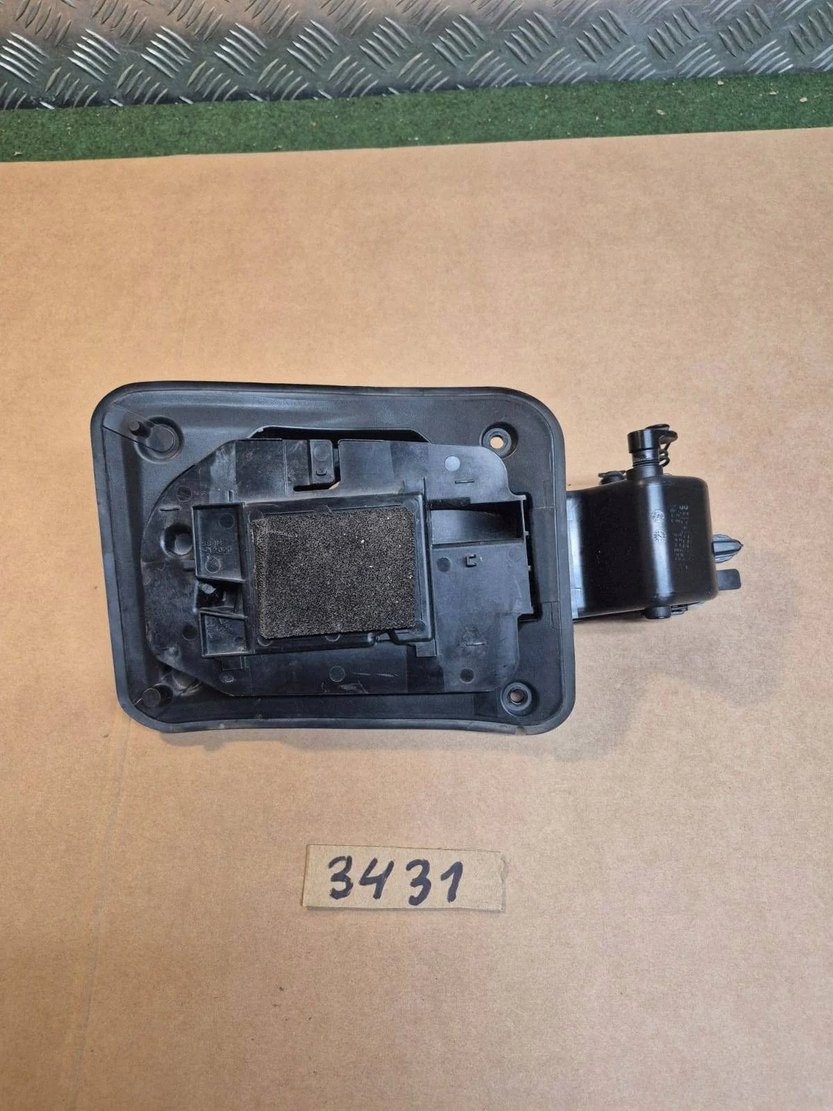 Toyota RAV4 V PHEV Charging Flap Used