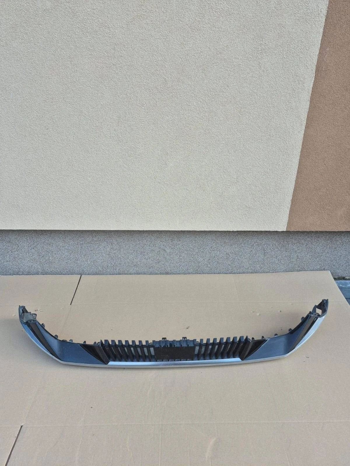 Spoiler delantero Kia EV6 OE 86512CV010