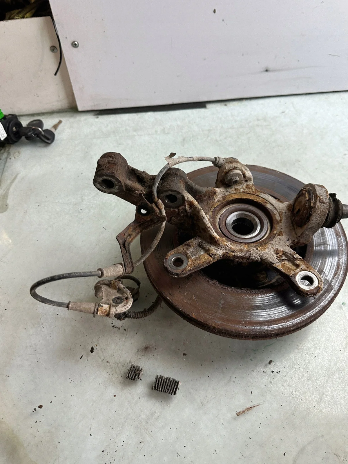 Honda Civic 7 Front Left Knuckle 82182 image 3