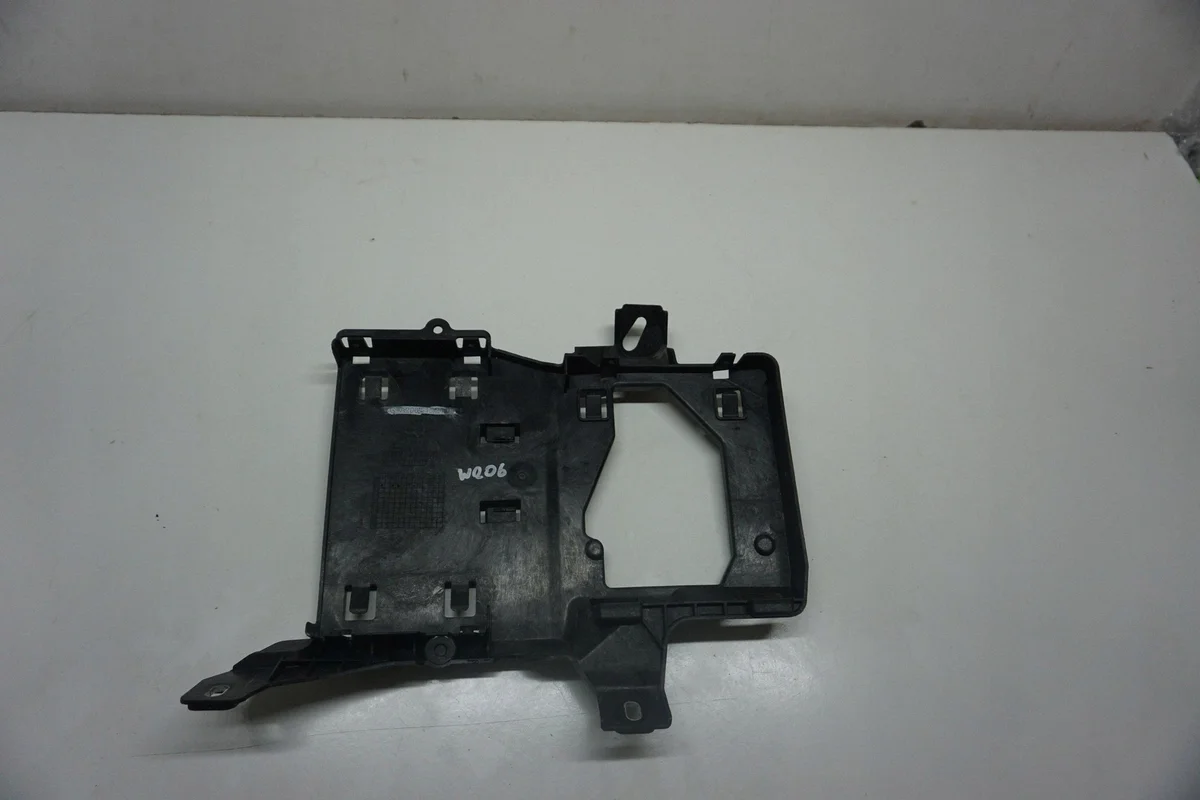Peça Interior Mercedes-Benz C W206 A2065452400