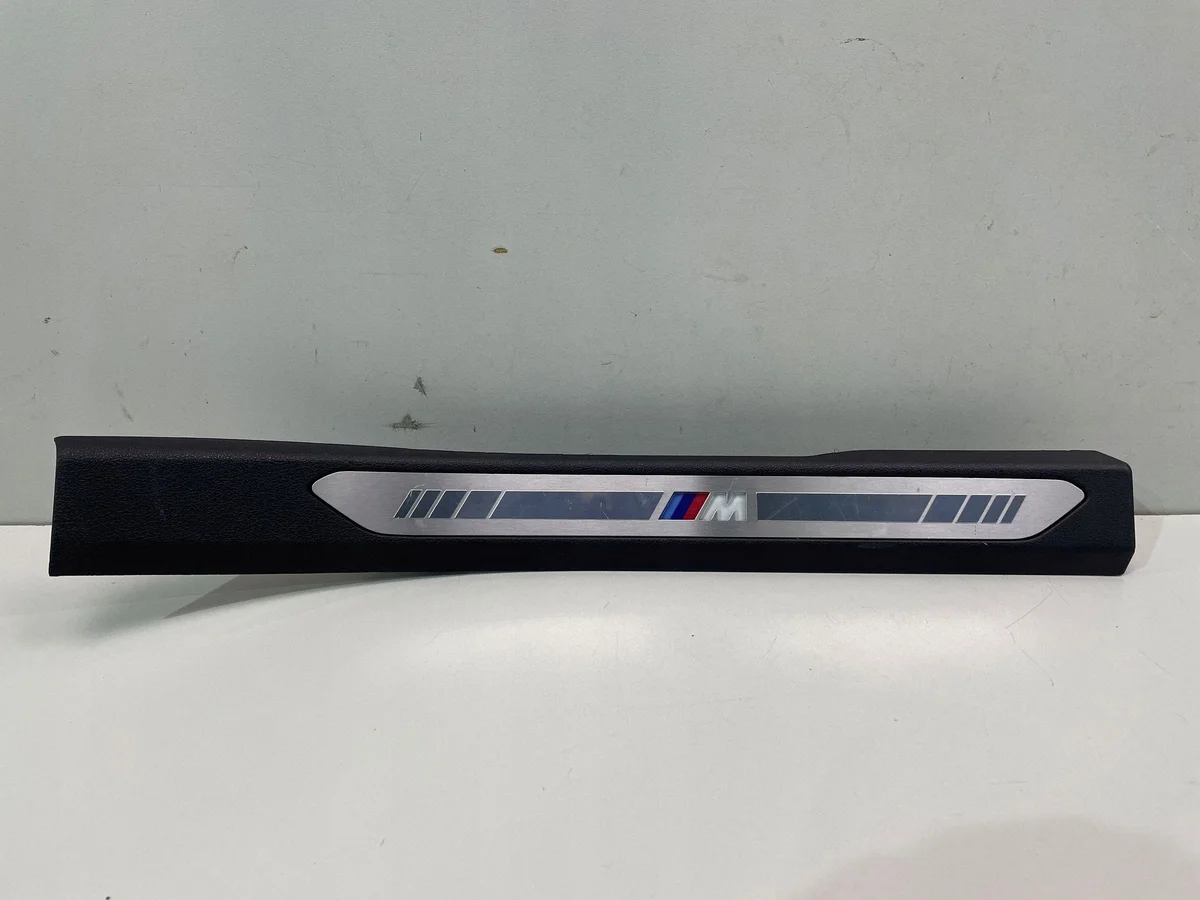 BMW X7 G07 Dorpellijst Rechts Achter 7434258