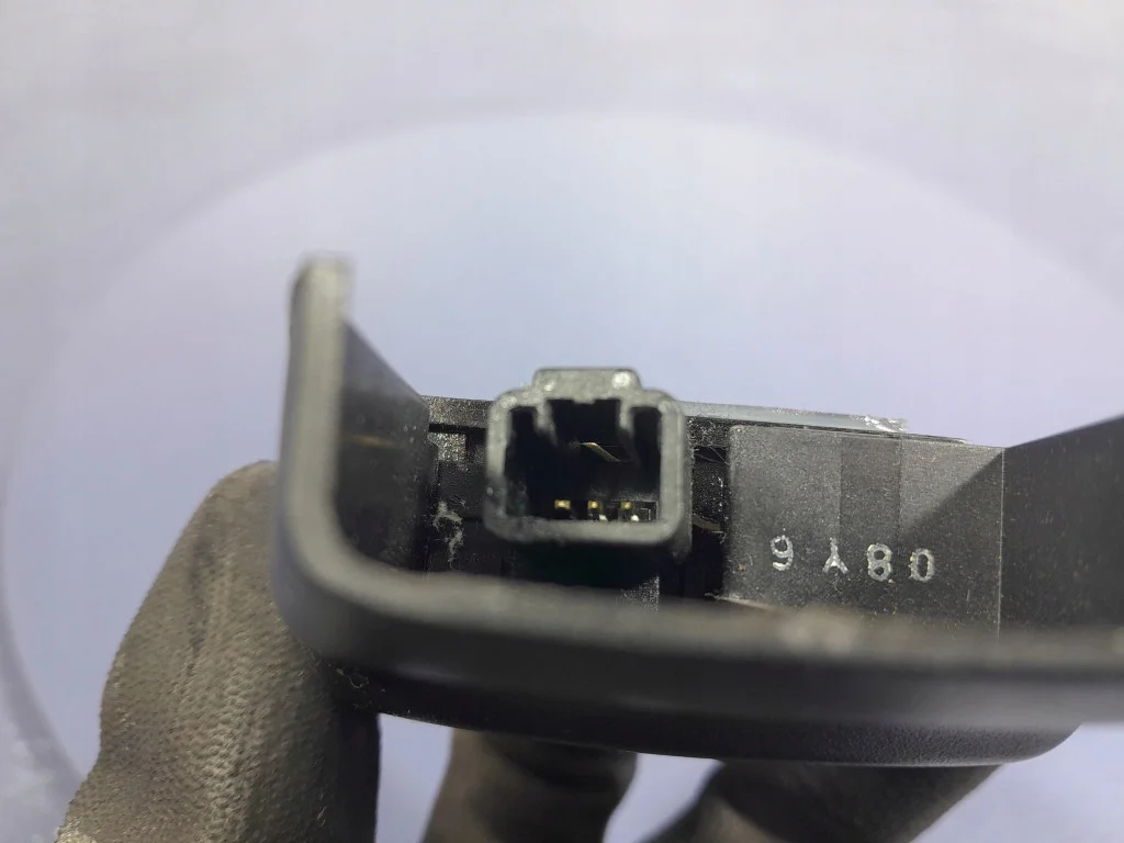 LEXUS IS II XE20 Regensensor L-293551-89941-53010 image 3