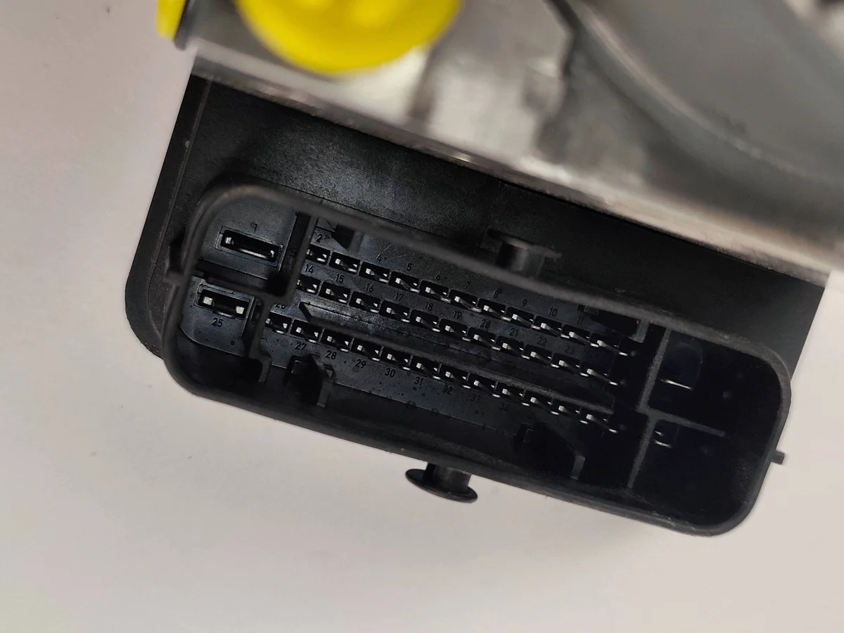 ABS Pumpe Alfa Romeo Giulietta 00520297060 image 3