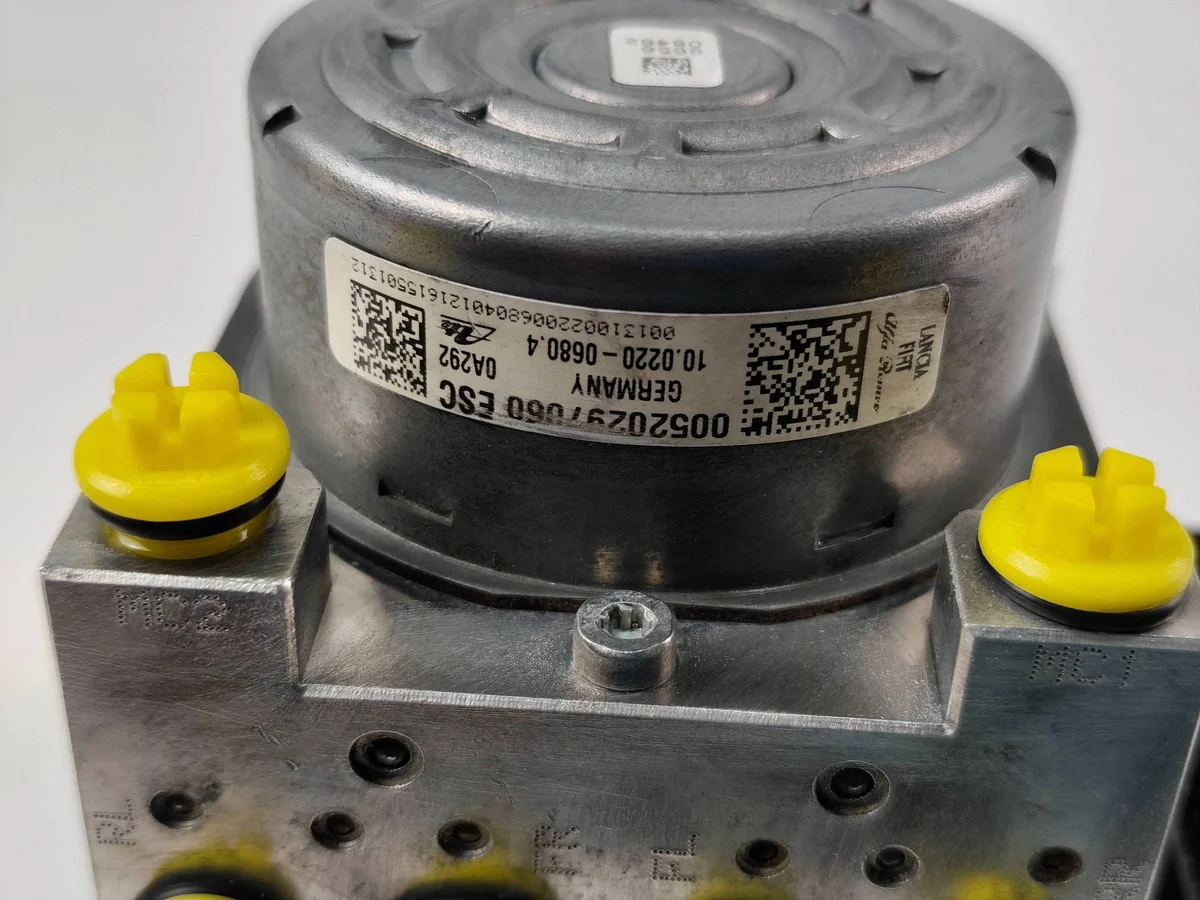 ABS Pumpe Alfa Romeo Giulietta 00520297060 image 4