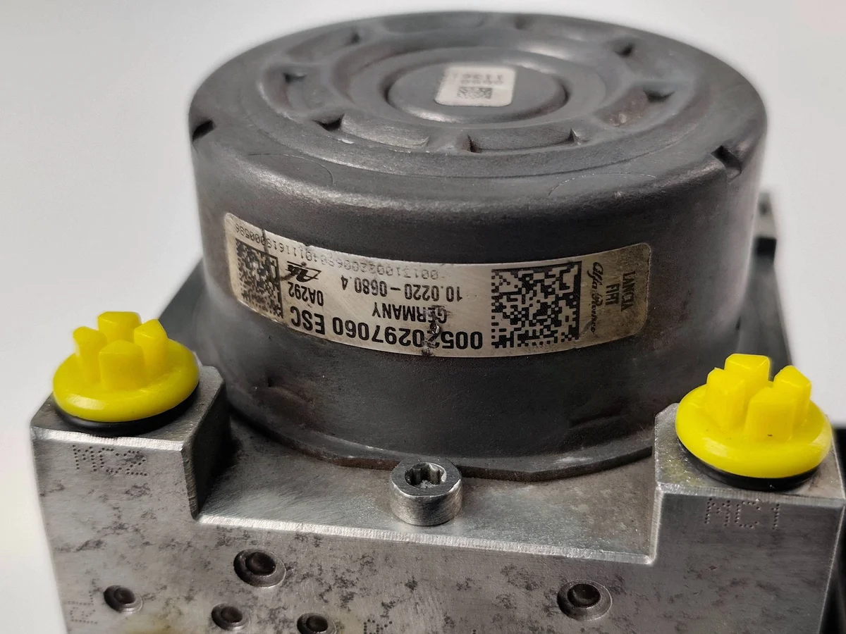 ABS Pumpe Alfa Romeo Giulietta 00520297060 image 4