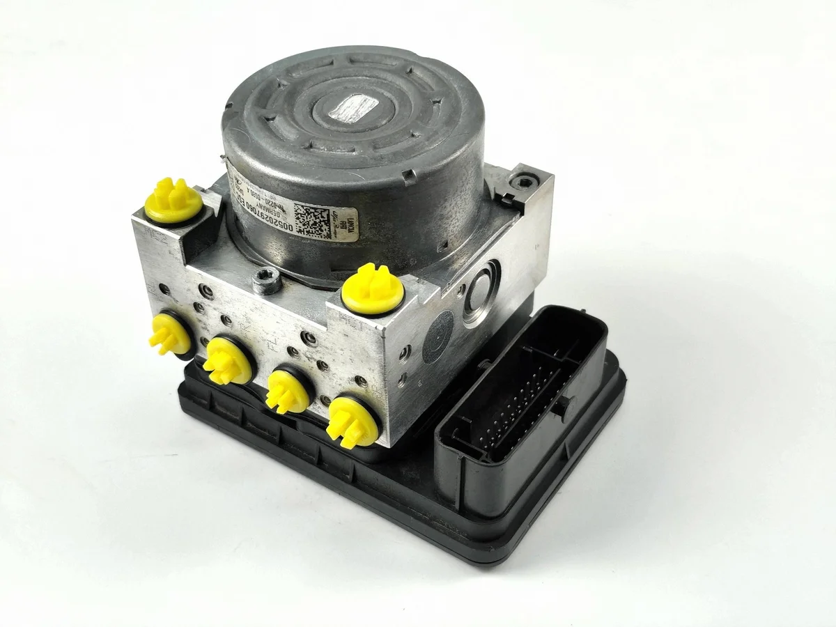 ABS-pumppu Alfa Romeo Giulietta 00520297060