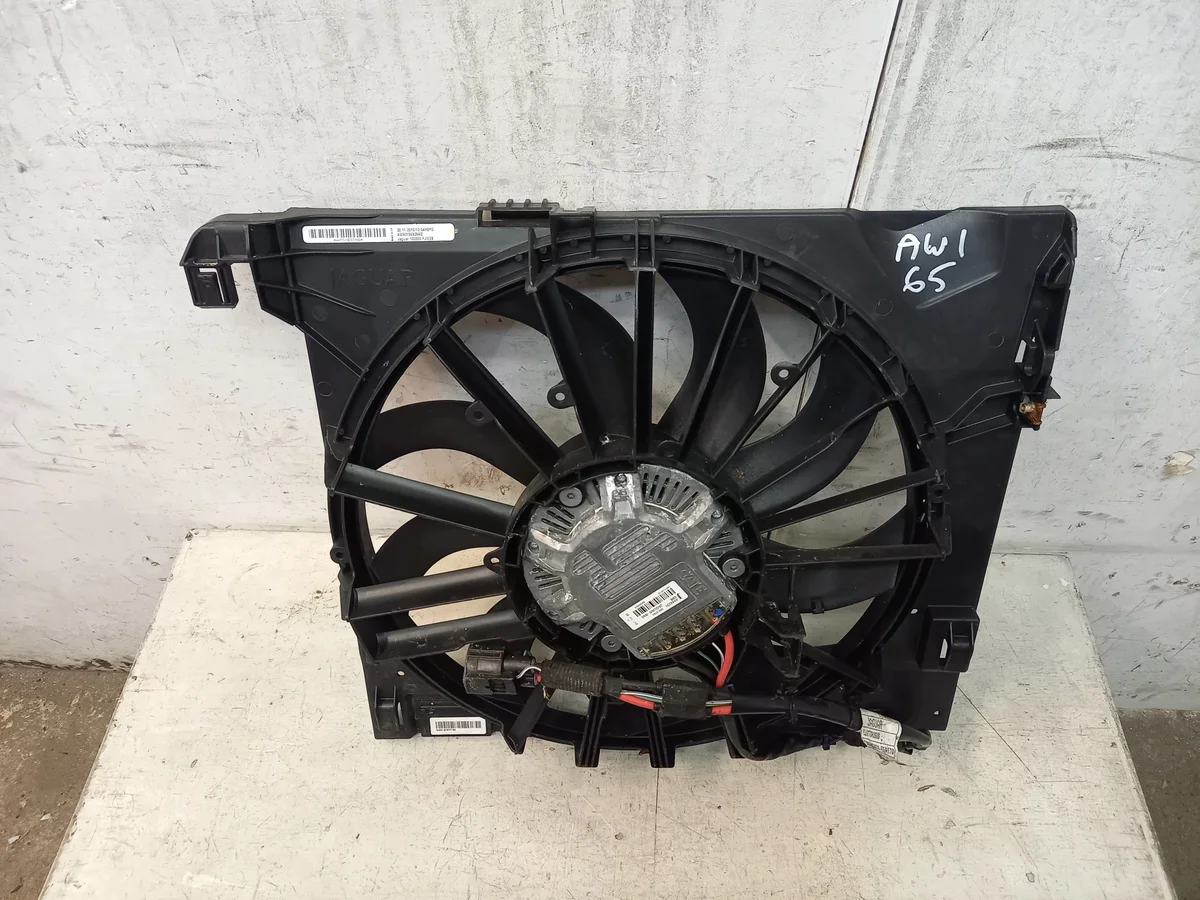 Ventilatore Jaguar XJ XF AW93-19E839-AD image 4