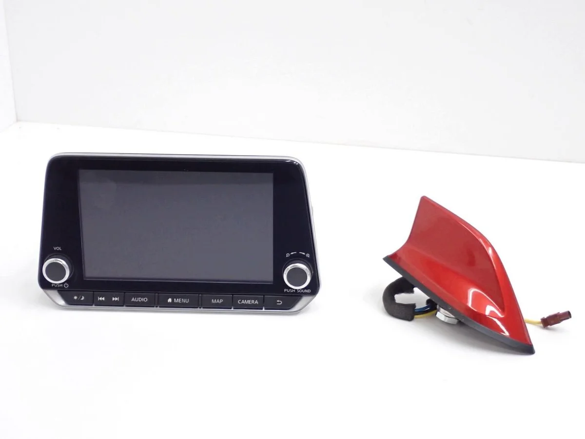 Nissan Juke F16 Radio CD DVD Navigation