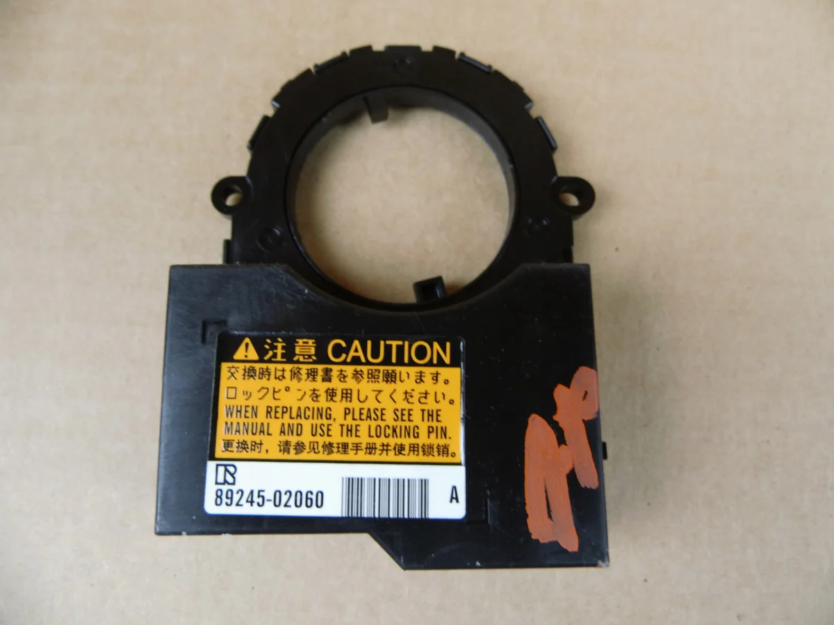 Sensor Ángulo Giro Toyota OE 89245-02060 Usado