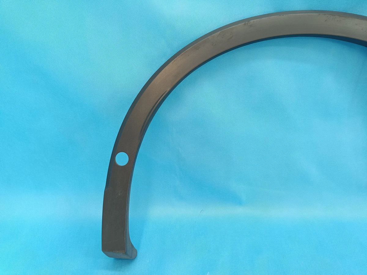 VW Tiguan 3 Radlaufleiste rechts hinten 571853818 image 3