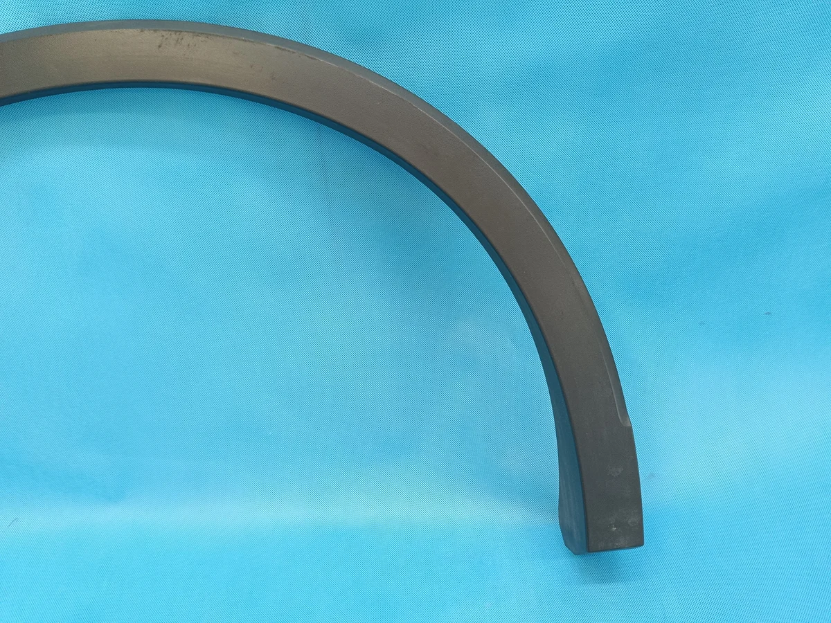 VW Tiguan 3 Radlaufleiste rechts hinten 571853818 image 4