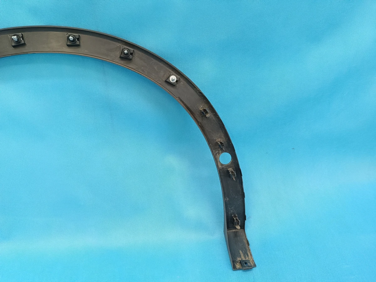 VW Tiguan 3 Radlaufleiste rechts hinten 571853818 image 6
