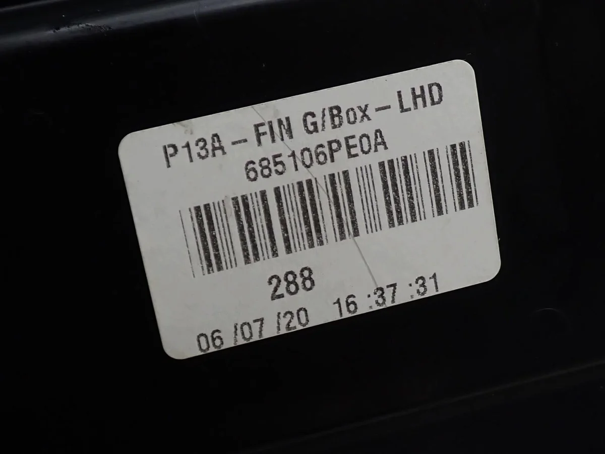 Ablage Konsole Nissan Juke II F16 68510-6PE0A image 5