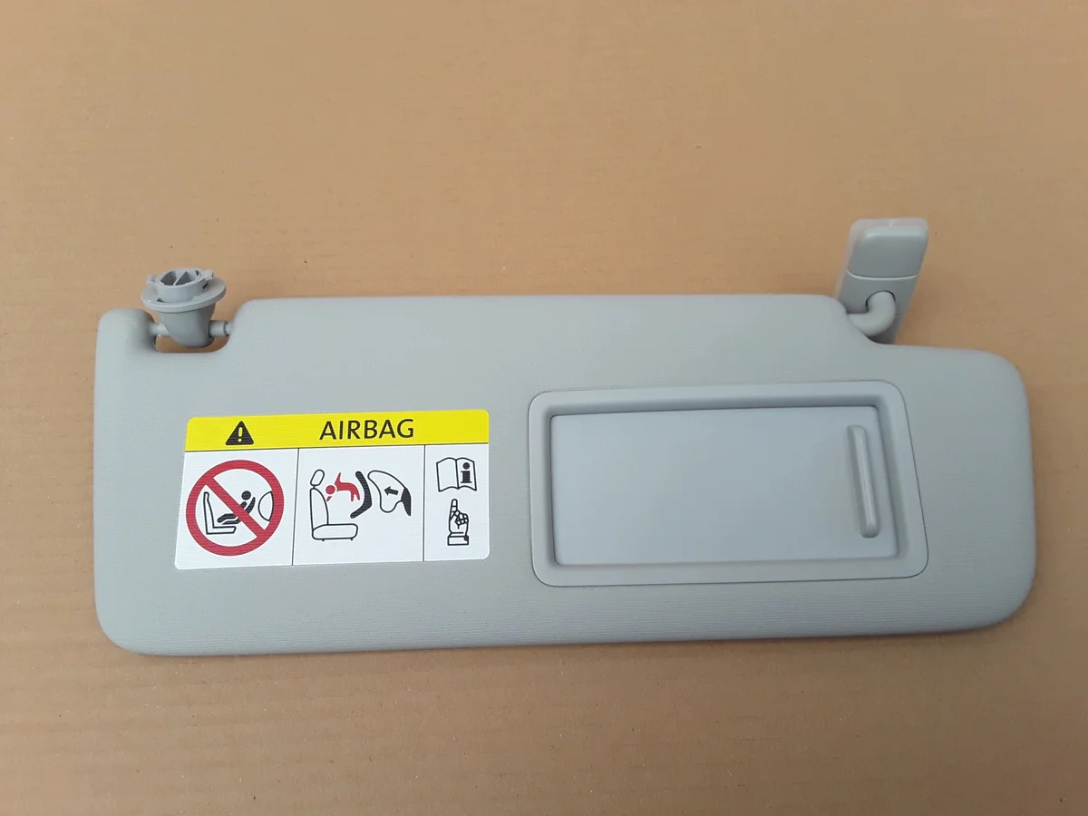 VW Golf VII Sun Visor Right Used 5G0857552DC