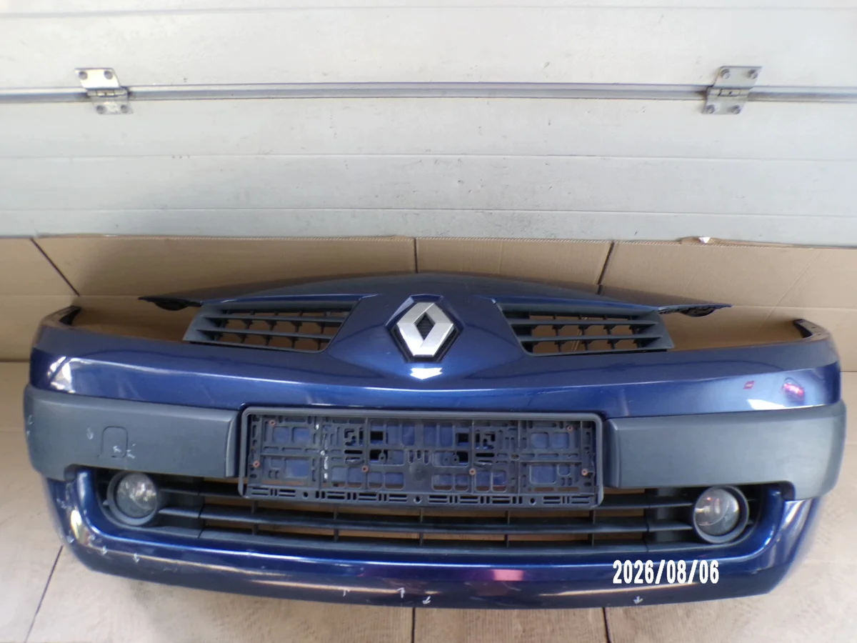 Megane II Voorbumper Gebruikt TEF43