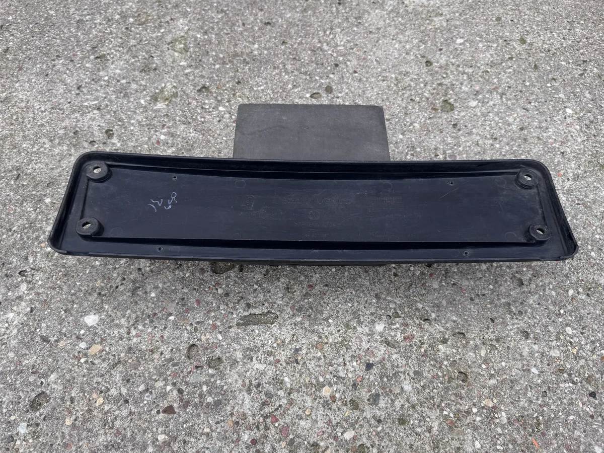 VW Golf VI Kombi 09- Halter Kennzeichen image 4