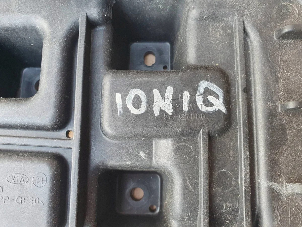 Base batteria Hyundai Ioniq 37150G7000 image 3