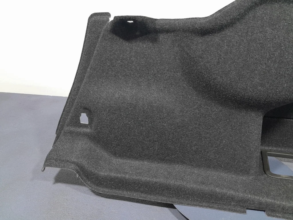 BMW M4 G82 G22 LCI 24 - Panneau Coffre Droit
