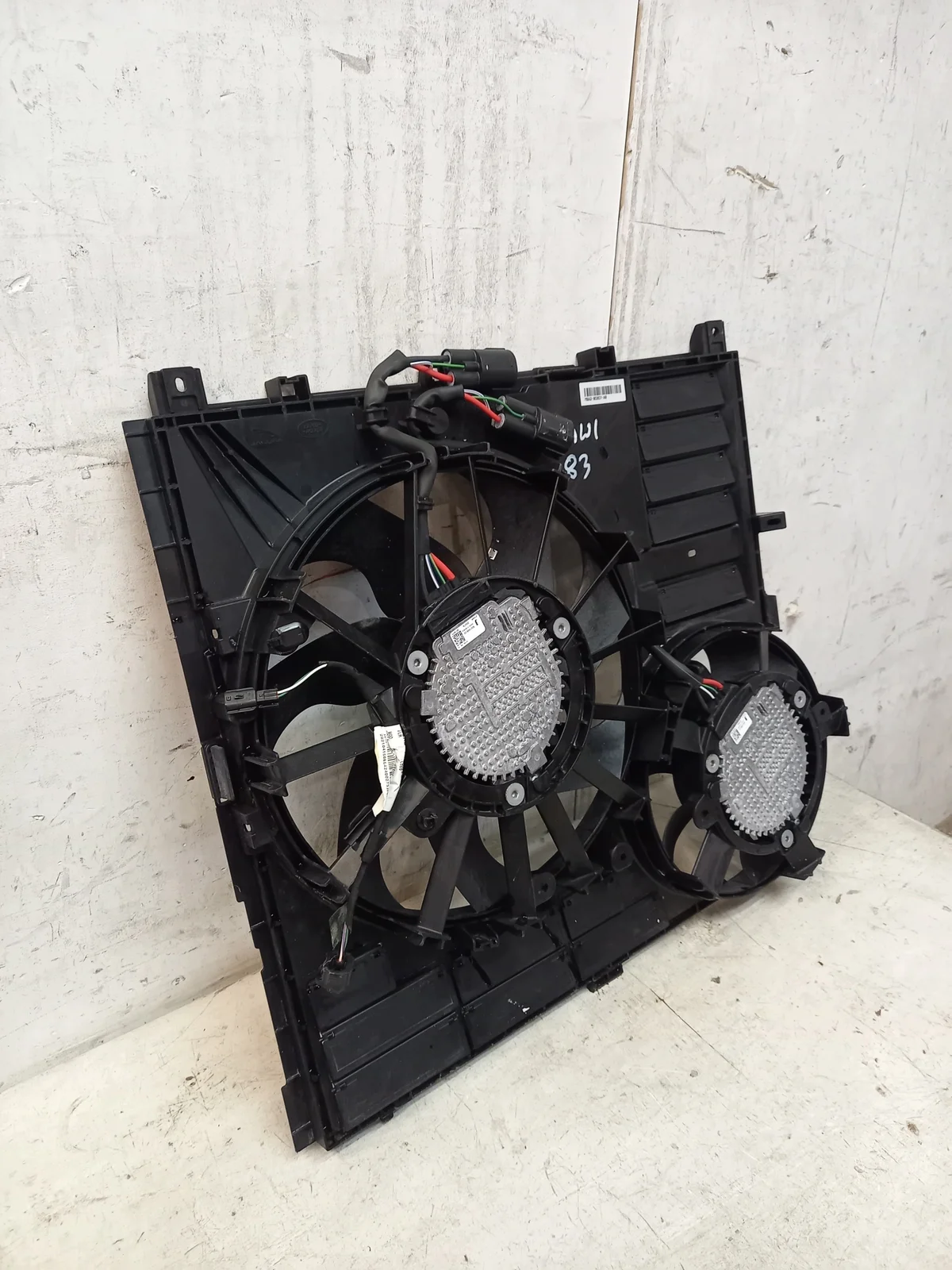 Ventilador Jaguar F Pace Velar M8A2-8C607-AB image 3