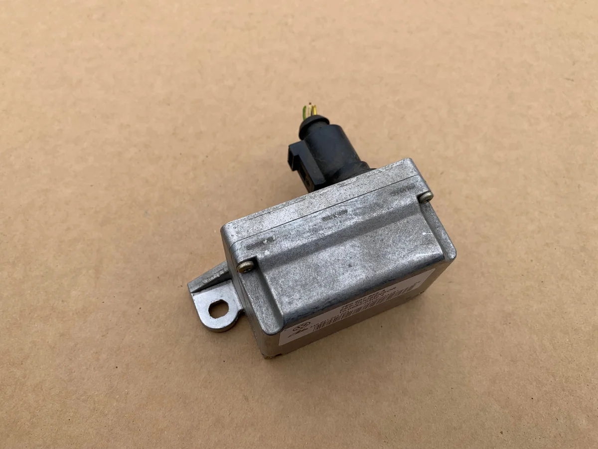 Sensor ESP 7E0907655A Audi TT VW T5 Usado