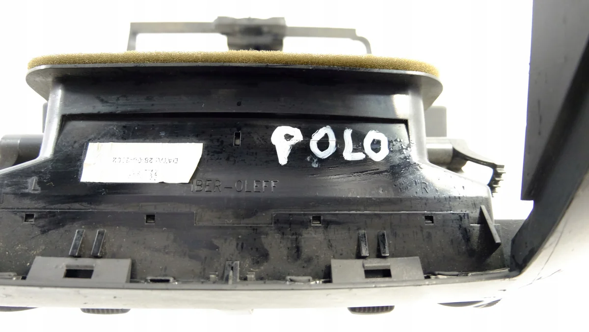 VW Polo IV Lüftungsgitter Mittelkonsole gebraucht image 9