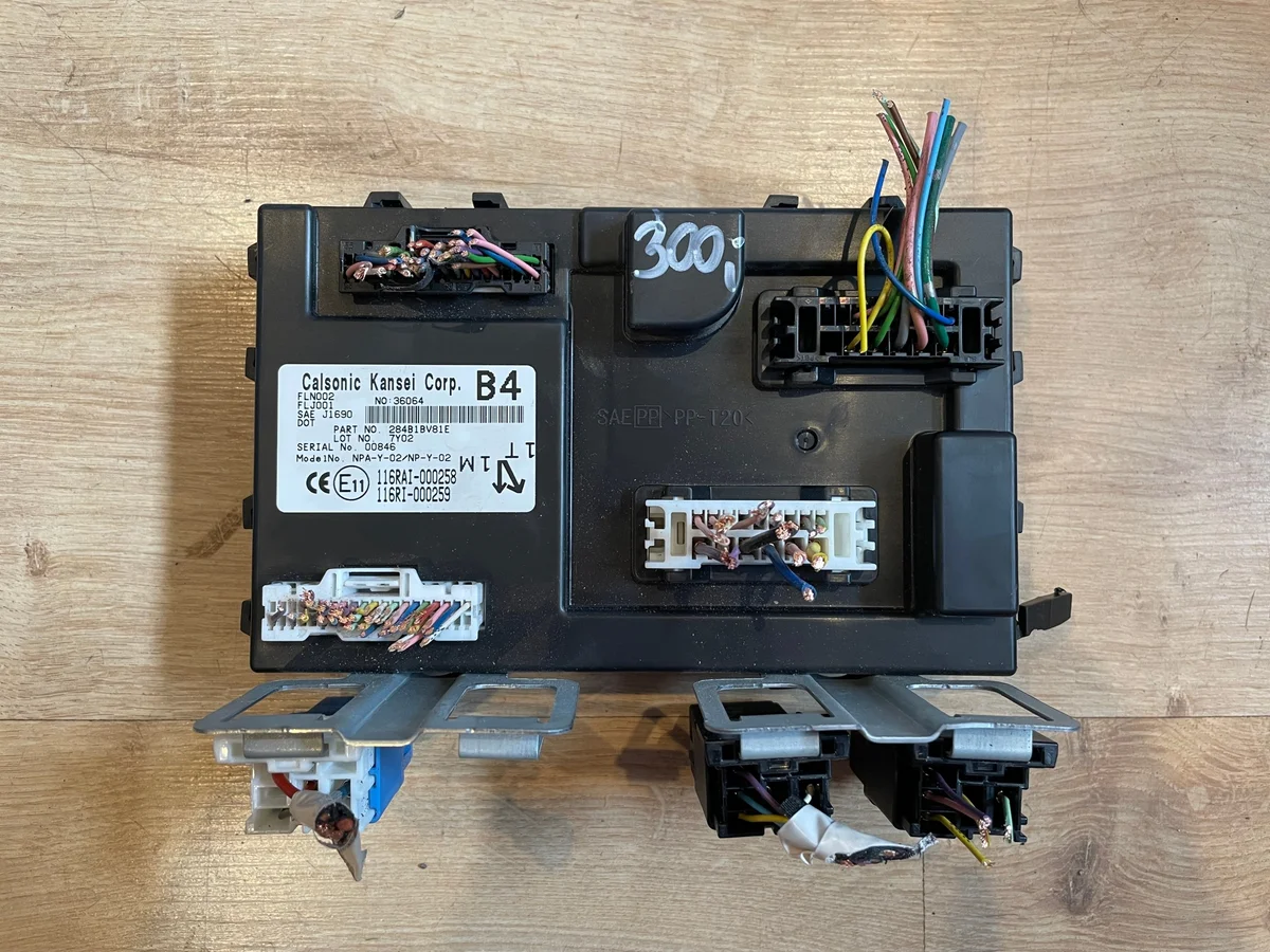 Módulo Conforto Nissan Juke F15 284B1BV81E
