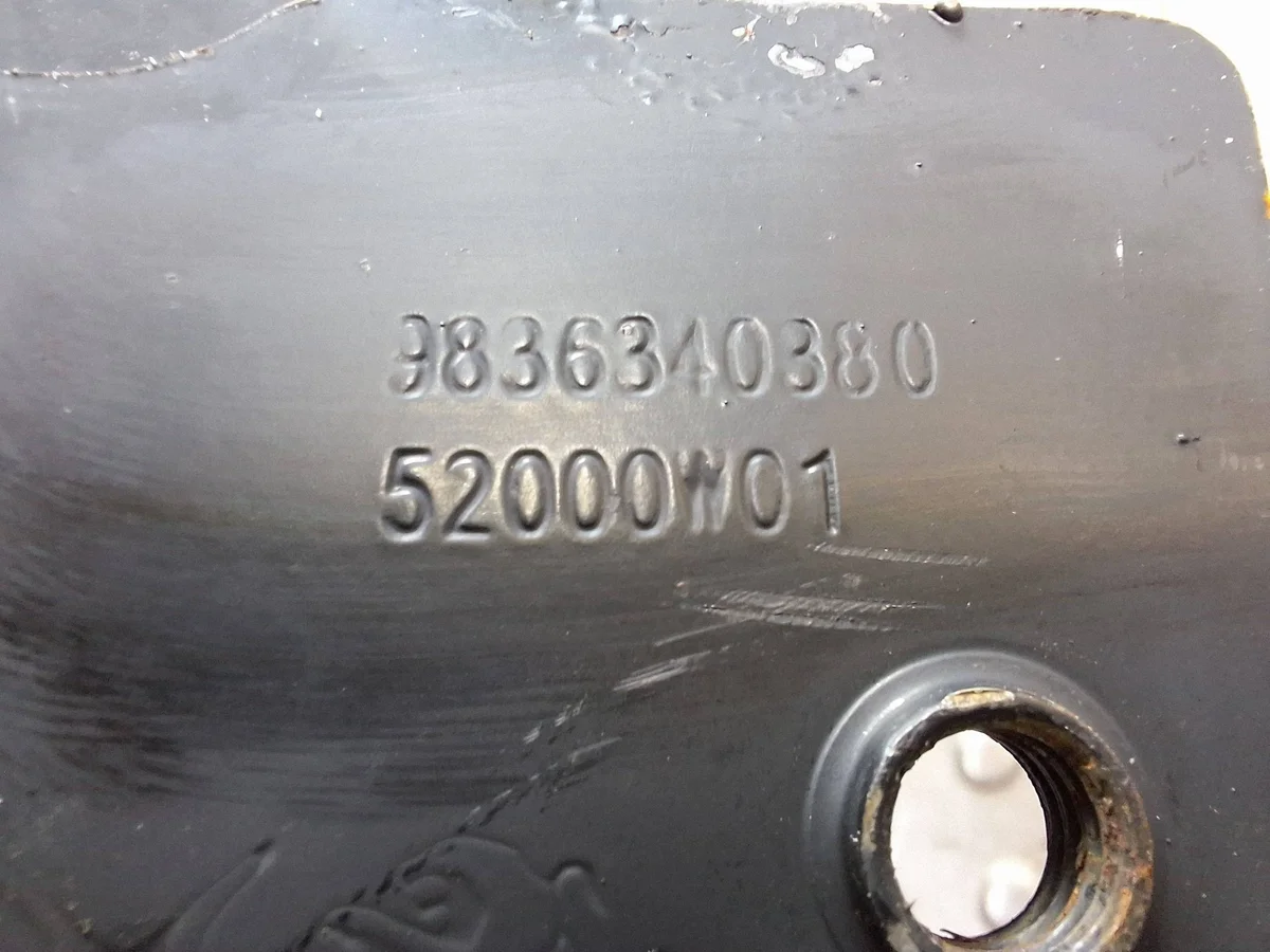 Stoßstange Träger Jeep Avenger Junior 24-26 OE S27724291 image 6