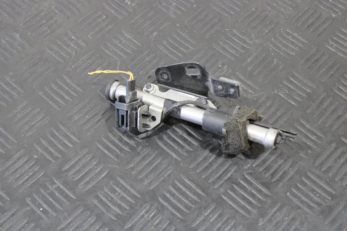 Cargador pirotécnico Volvo S60 V60 III 31468155