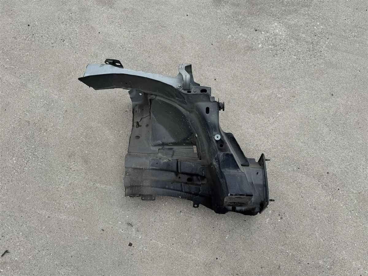 Ford Mondeo Mk5 etulokeron pala image 3