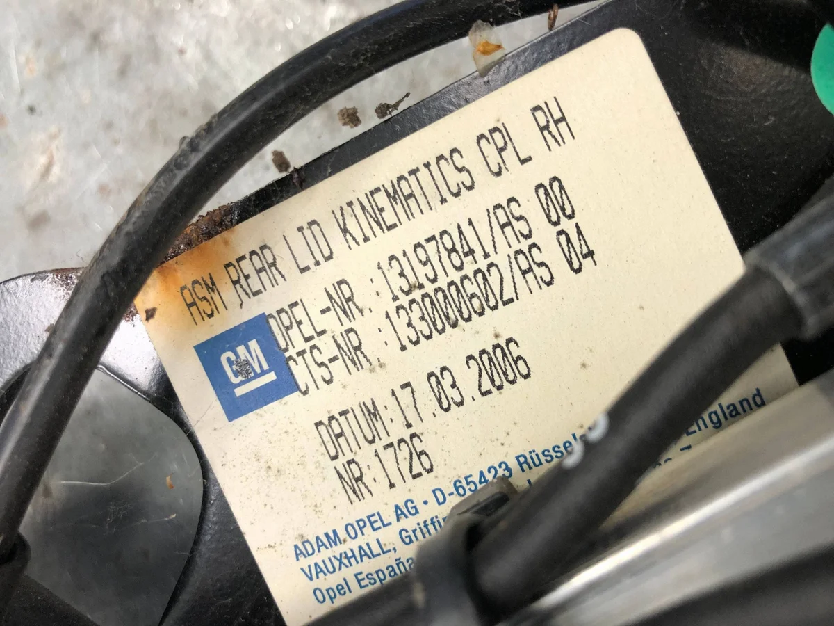 Scharniere Kofferraumklappe Opel Astra H Cabrio image 10