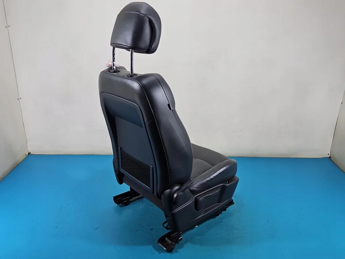 Sitz Beifahrer Leder Peugeot 3008 I 09-16 image 4
