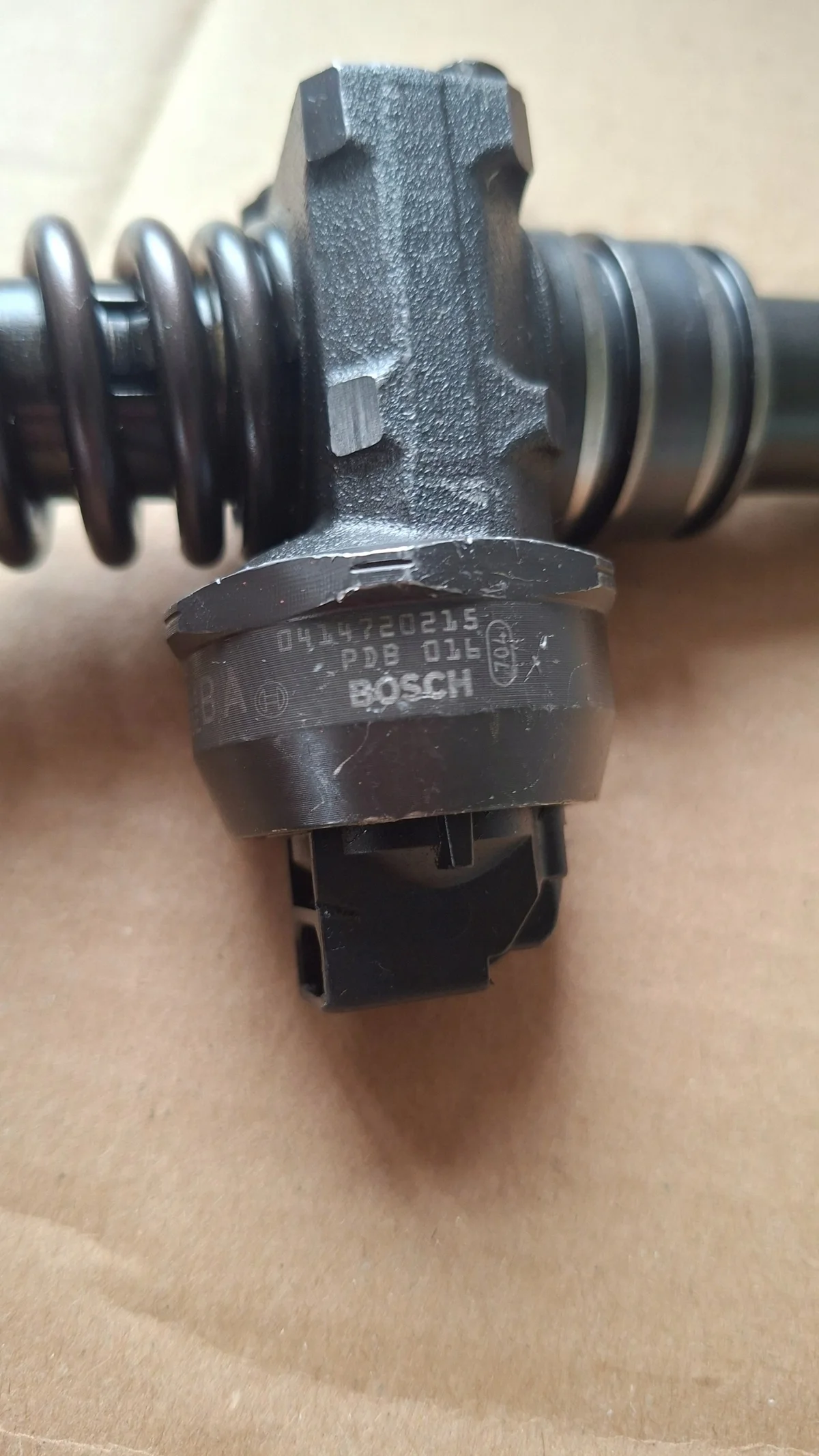Injecteur Bosch 0414720215 d'occasion image 4