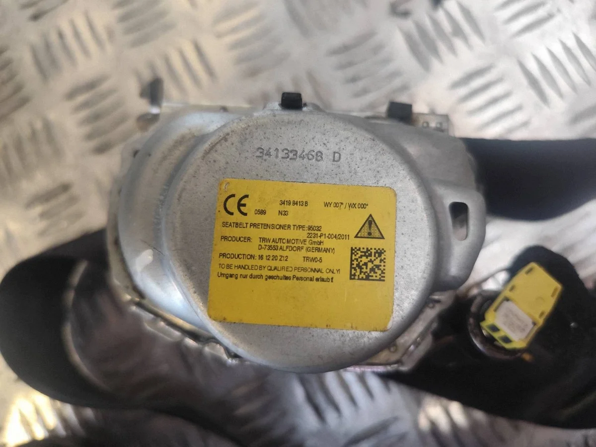 Peugeot 3008/5008 II Säkerhetsbälte Fram 34198413B image 3