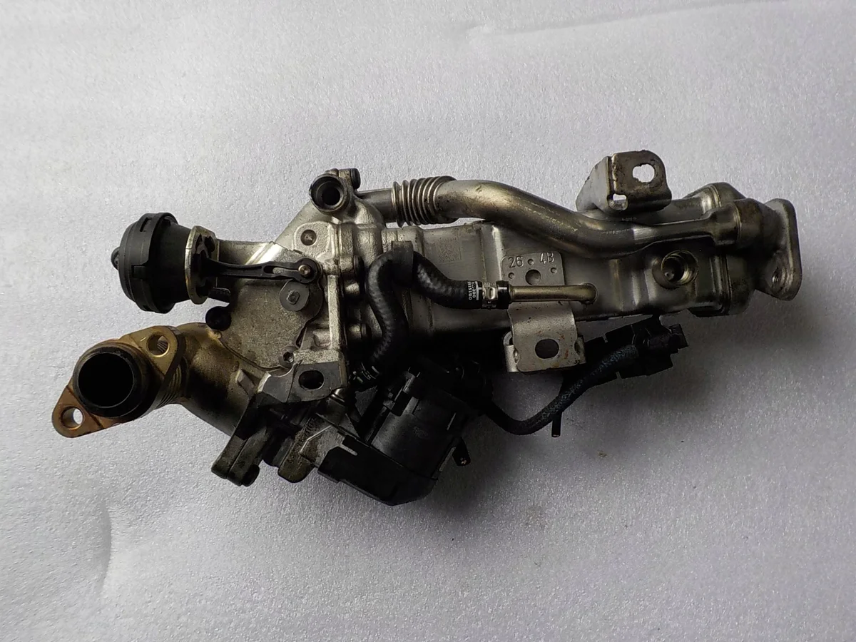 EGR Cooler BMW E60 2.0 Used 7810871 image 4